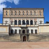 1 Villa Farnese