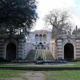 30 Villa Farnese